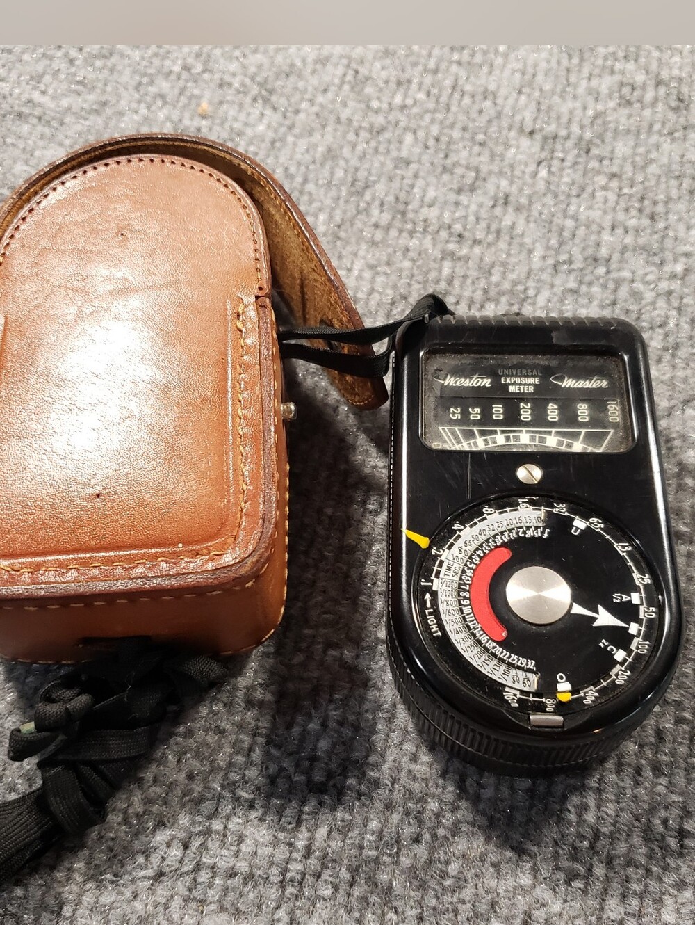 Weston Master Model 715 Universal Exposure Meter | vintage light meter, case